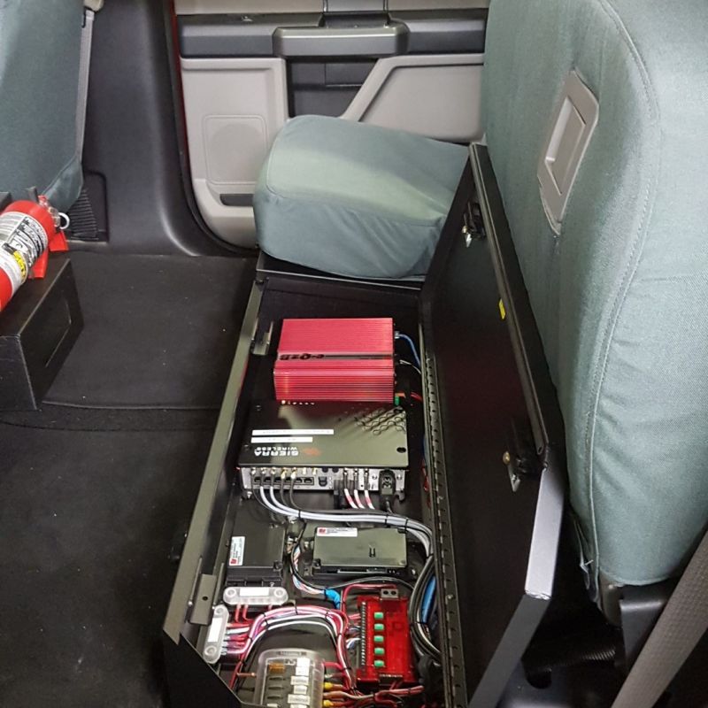 Drawer Systems in police vehicle